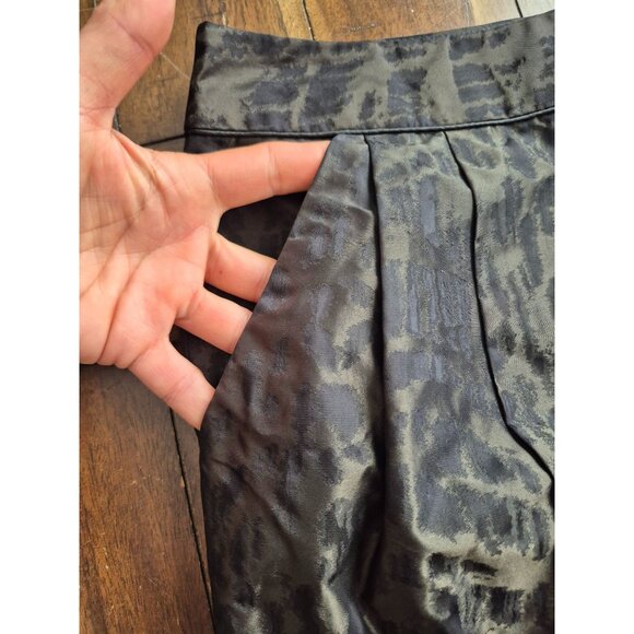 Gap Black Leopard Jacquard Mini Skirt Size 0 - Picture 2 of 5